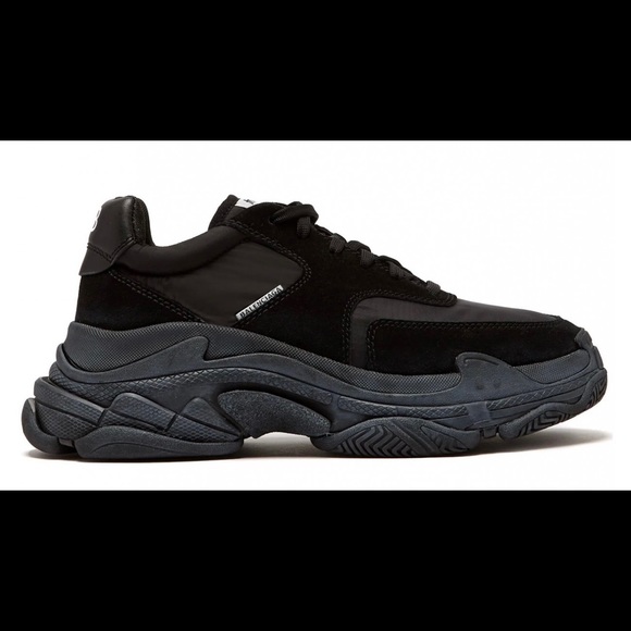 *SOLD* Balenciaga Triple S V2 Noir - Picture 5 of 5